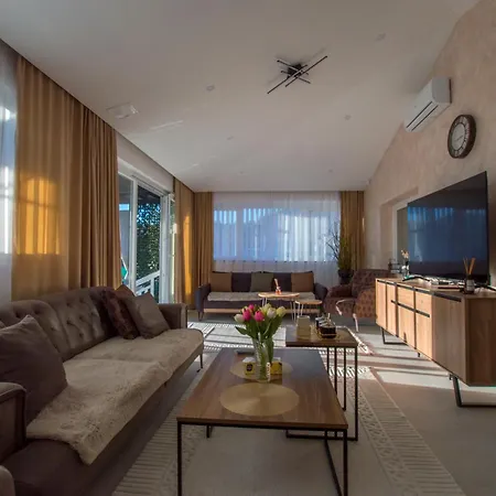 Relax House Ibrahimovic Holiday home Luke (Hadzici)
